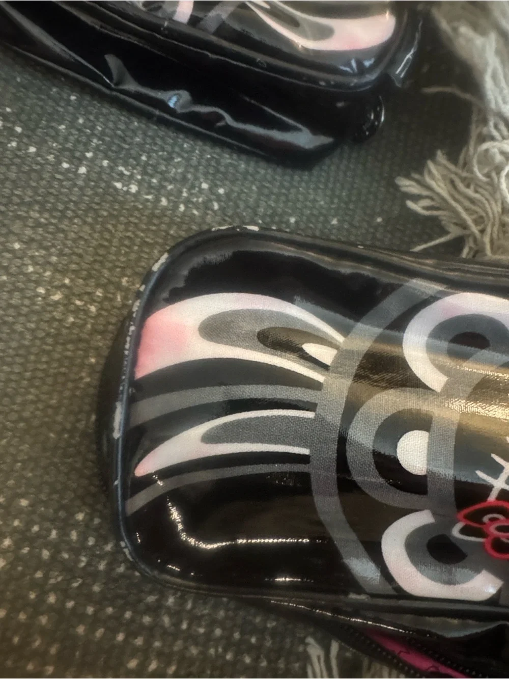 2008 Hello Kitty X MAC Cosmetics Bag Set - Black with Pink Accents